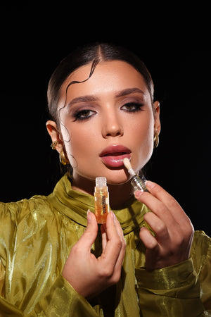 Блиск для губ GALAXY HISS